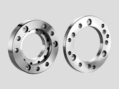 三爪手動(dòng)卡盤(pán)如何配置連接法蘭，（手動(dòng)卡盤(pán)怎么適配法蘭盤(pán)）