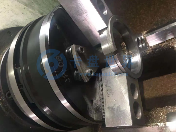 液壓卡盤夾不緊工件是什么原因，（液壓卡盤夾不緊工件怎么辦）