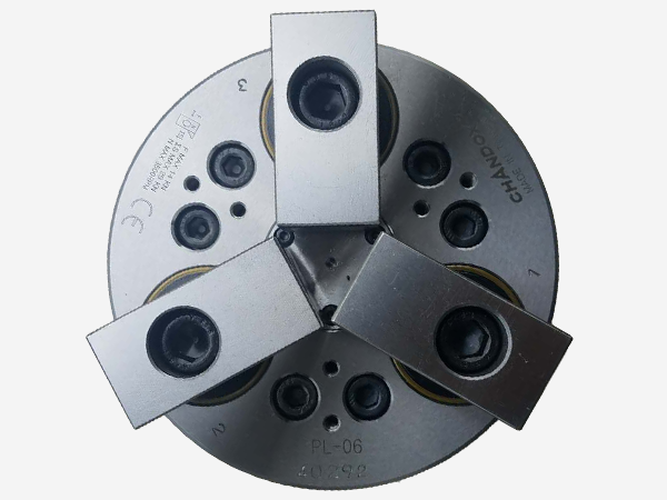 六欣機械-小編教你千島后拉式液壓卡盤修爪方法說明