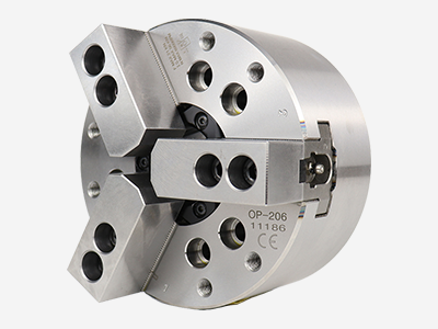 安裝液壓卡盤應(yīng)該注意的問題